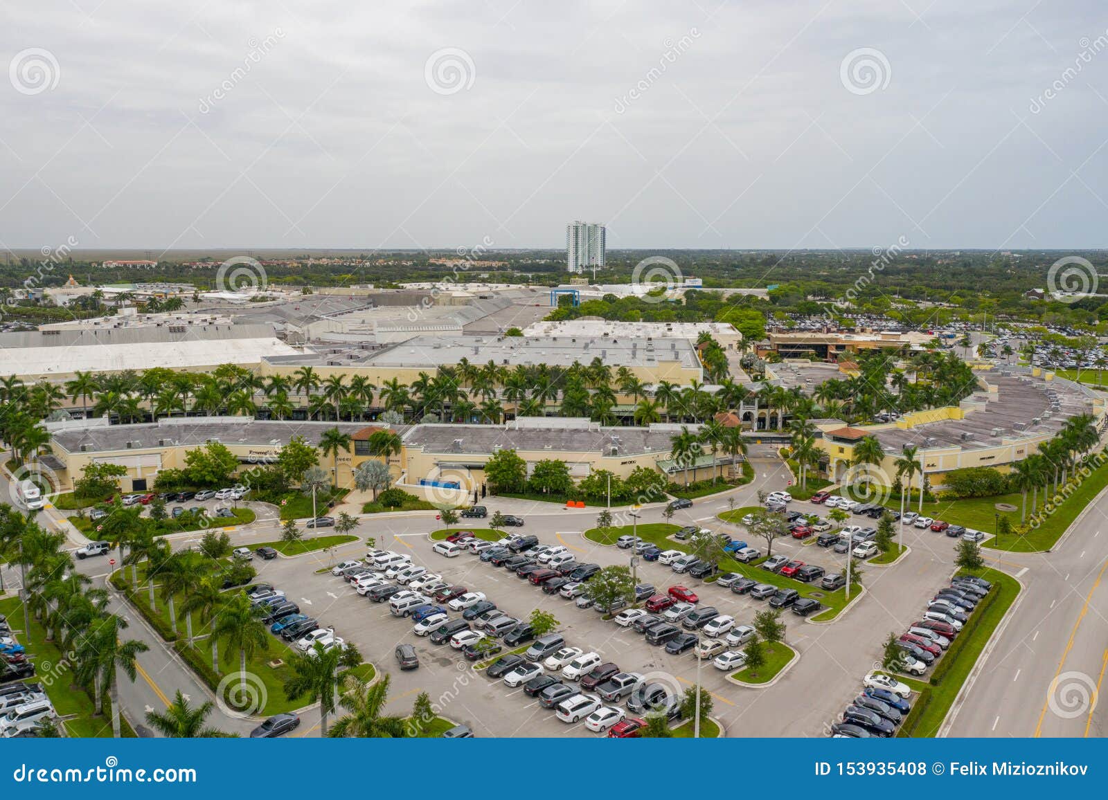 Aerial Photo Sawgrass Mills Outlet Mall Sunrise Florida USA Stock Photo aerial-photo-sawgrass-mills-outlet-mall-sunrise-florida-usa-stock-photo