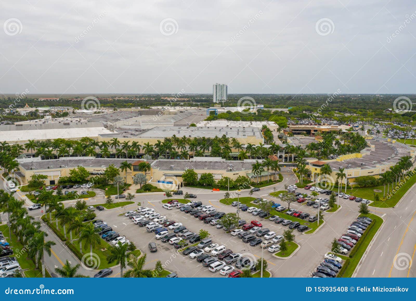 SAWGRASS MILLS