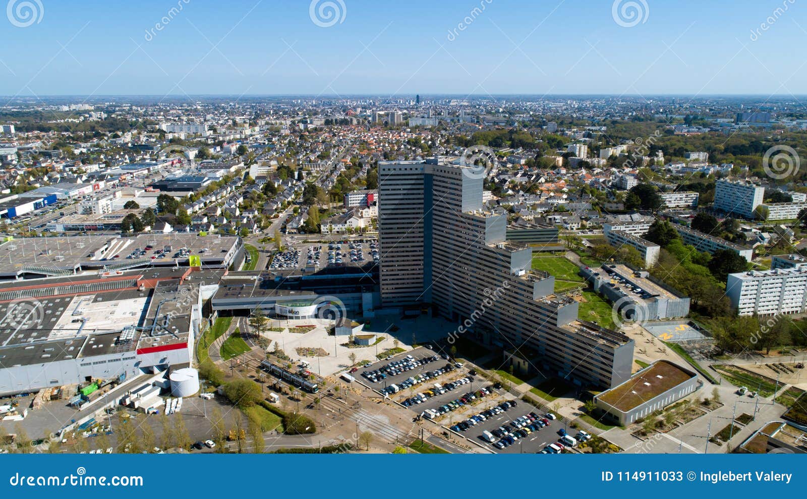 aerial photo of the sillon de bretagne building in nantes city
