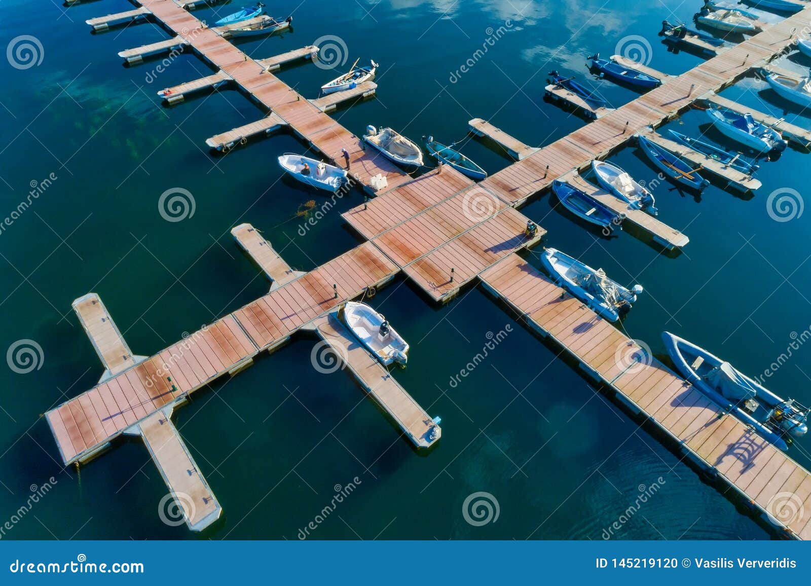 motorboats dock