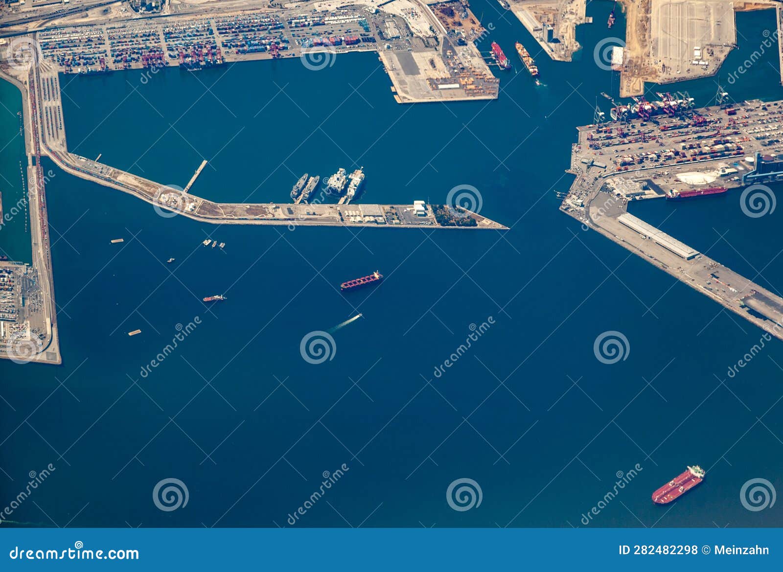 aerial vie to harbor aerea san pedro, terminal island for big ships