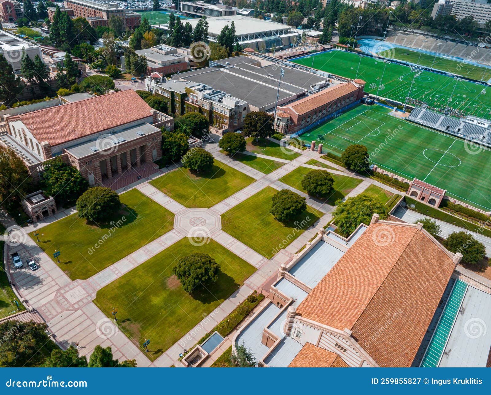 Aerial View Of The Football Stadium At The University Of California university-of-california-los-angeles-amerika-serikat