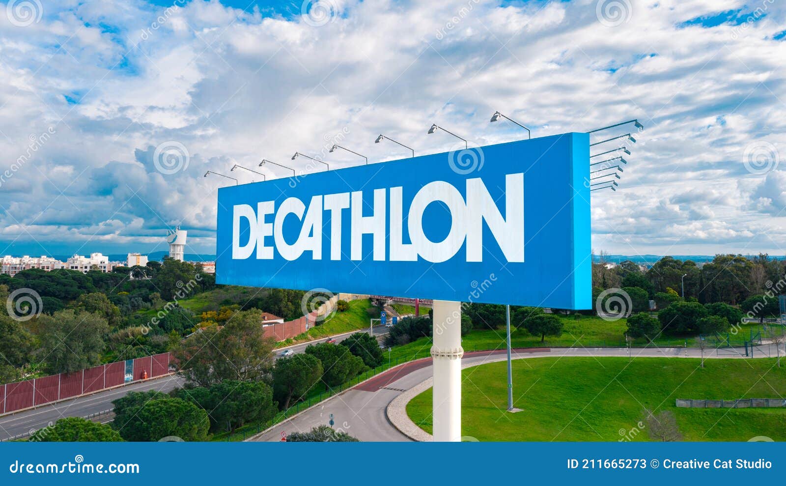 Aerial View of Decathlon. Sporting Goods Retailer. Almada, Portugal,  25.02.2021 Editorial Stock Photo - Image of blue, clothes: 211665273,  decathlon los angeles 