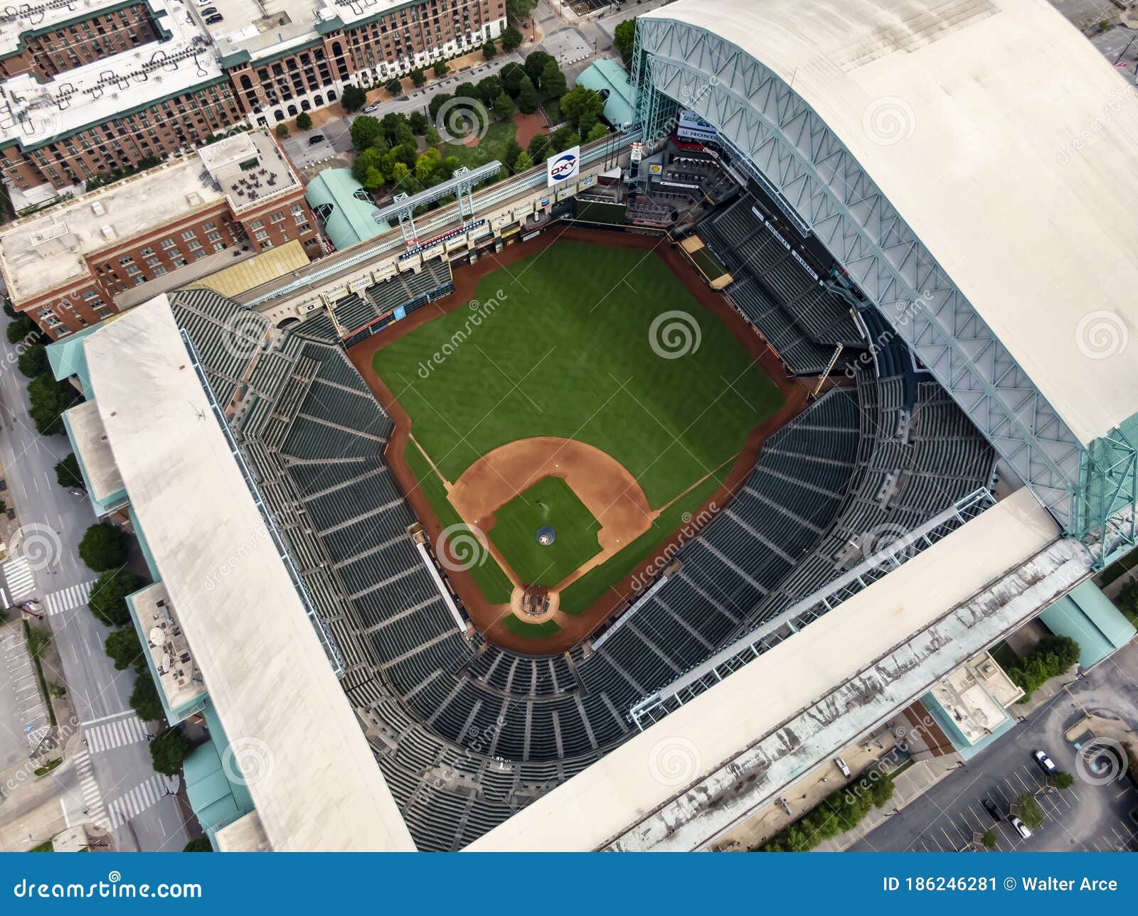 Aerial View of Minute Maid Park in Downtown Houston Texas Editorial Photo -  Image of landmark, athlete: 186246281