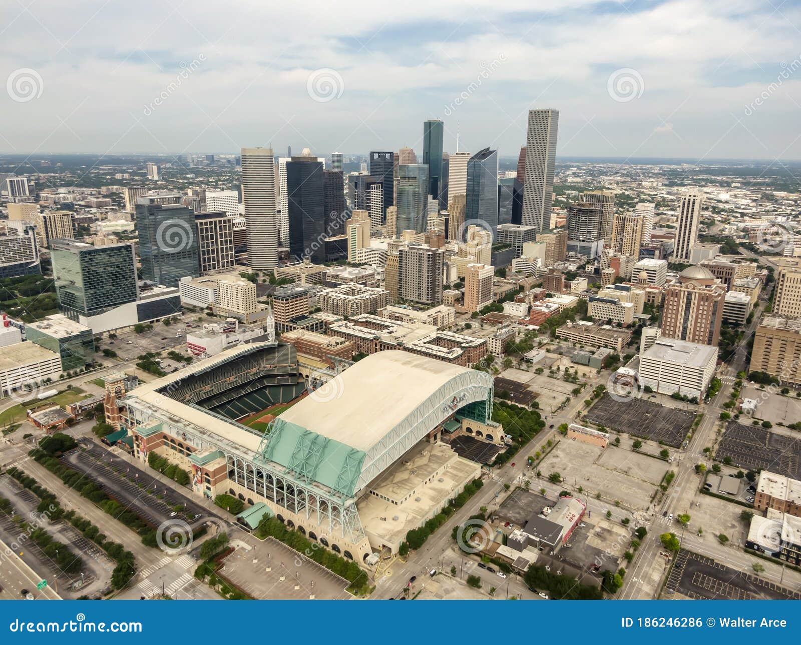 Aerial View of Minute Maid Park in Downtown Houston Texas Editorial Photo -  Image of apartments, houston: 186246286