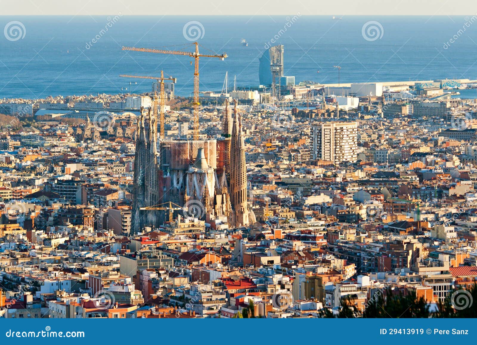 Aerial View Of The Sagrada Familia Editorial Stock Image - Image: 29413919