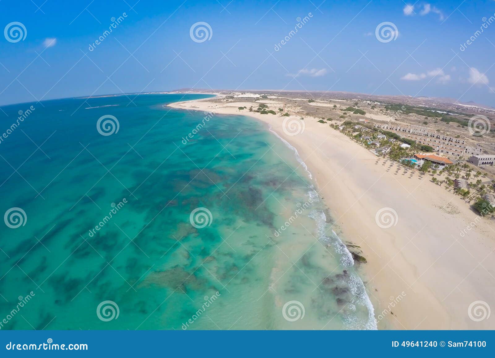 tredobbelt boksning Tæt Aerial View on Sand Dunes in Chaves Beach Praia De Chaves in Bo Stock Photo  - Image of drone, resort: 49641240