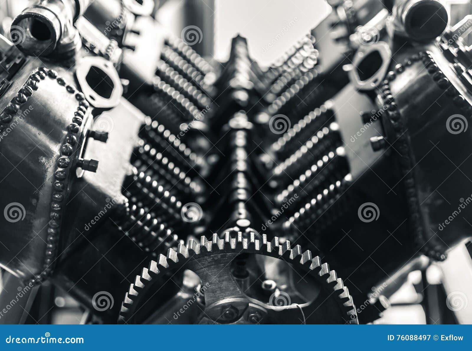 Aero Engine Pistons and Gear Stock Image Image of metallic, motor