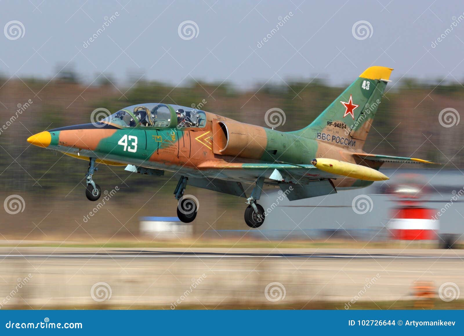 Aero L-39C Albatros Of Russian Air Force Landing At Kubinka Air Force Base.  Editorial Stock Image - Image Of Brown, Aeroplane: 102726644