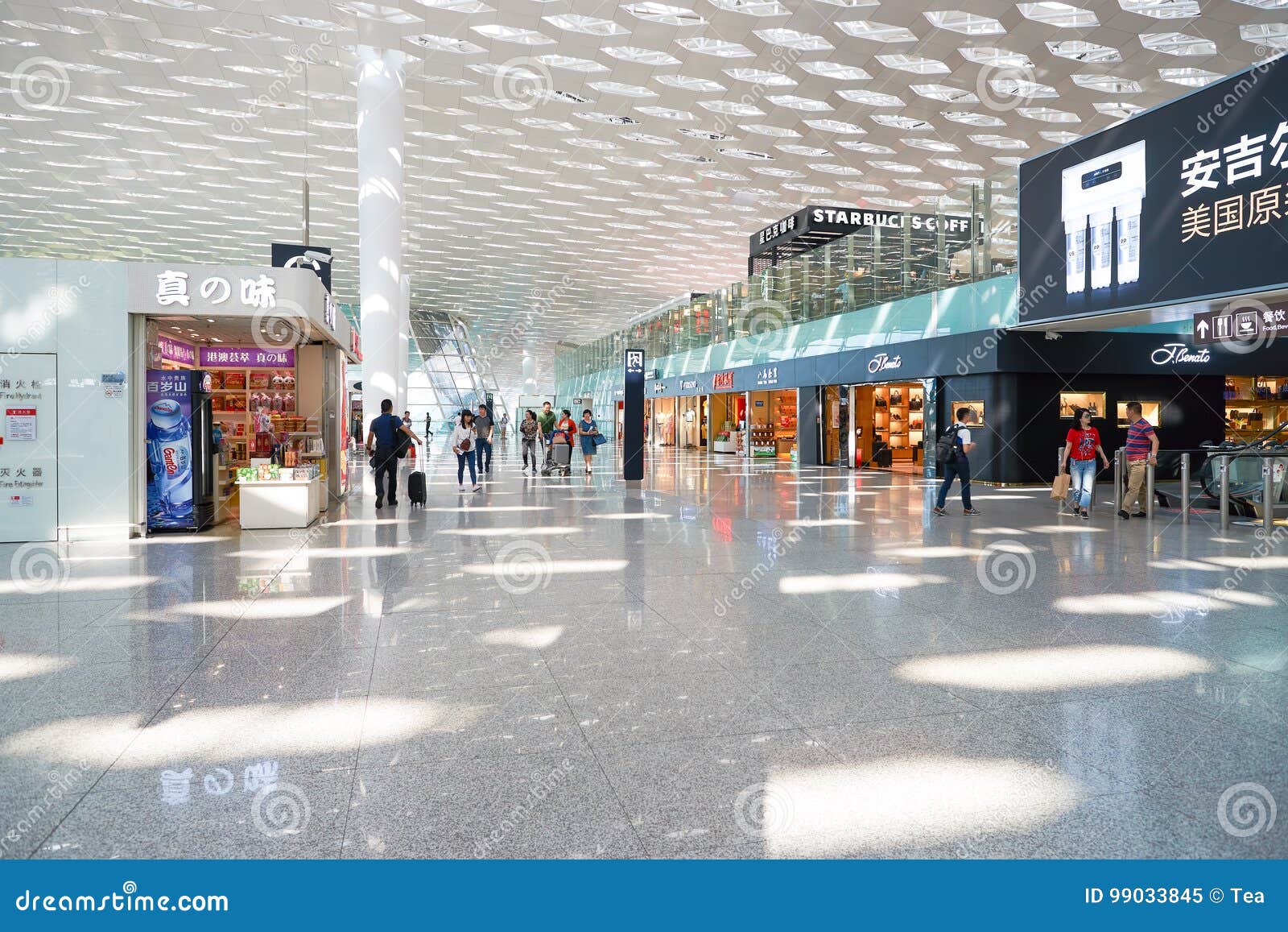 Aeropuerto Internacional De Shenzhen Bao'an Imagen editorial Imagen