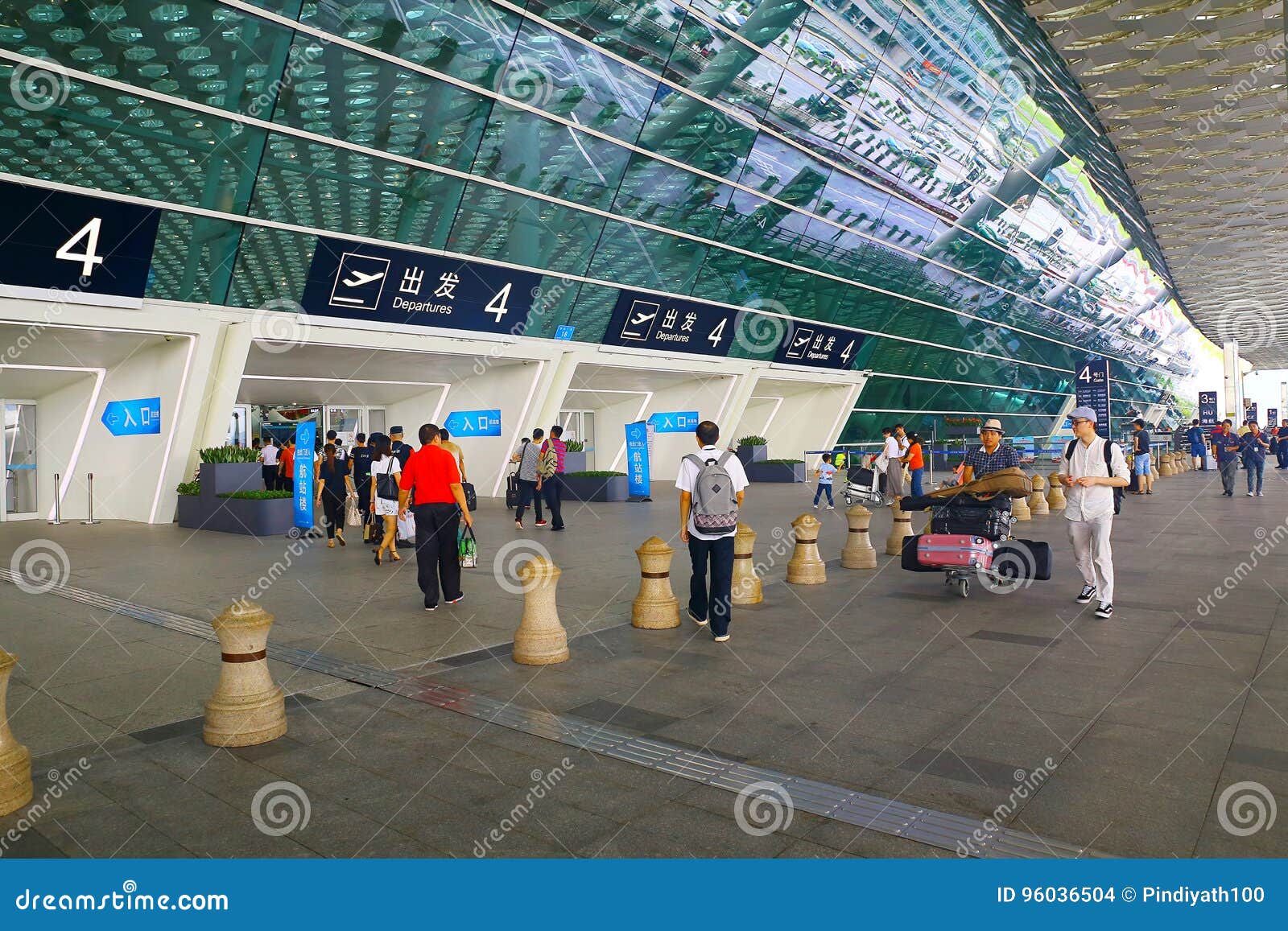 Aeropuerto Internacional De Shenzhen, China Imagen de archivo editorial