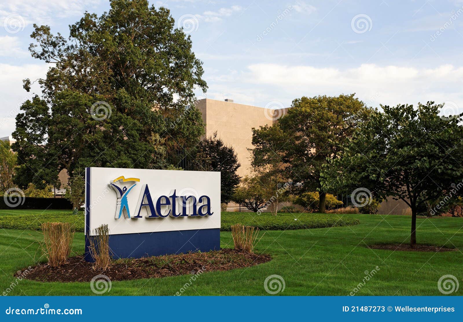 Aetna World Headquarters editorial stock photo. Image of connecticut