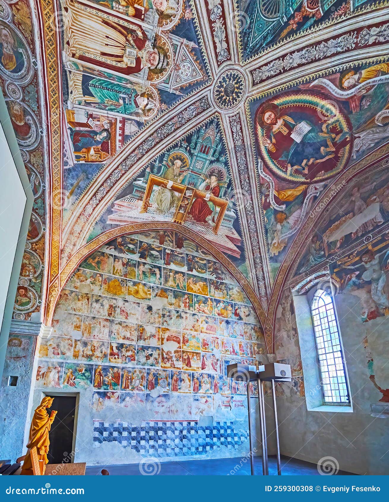 Chiesa Di Santa Maria Madre Della Misericordia Affreschi Medievali Conservati Nella Chiesa Di Santa Maria Della