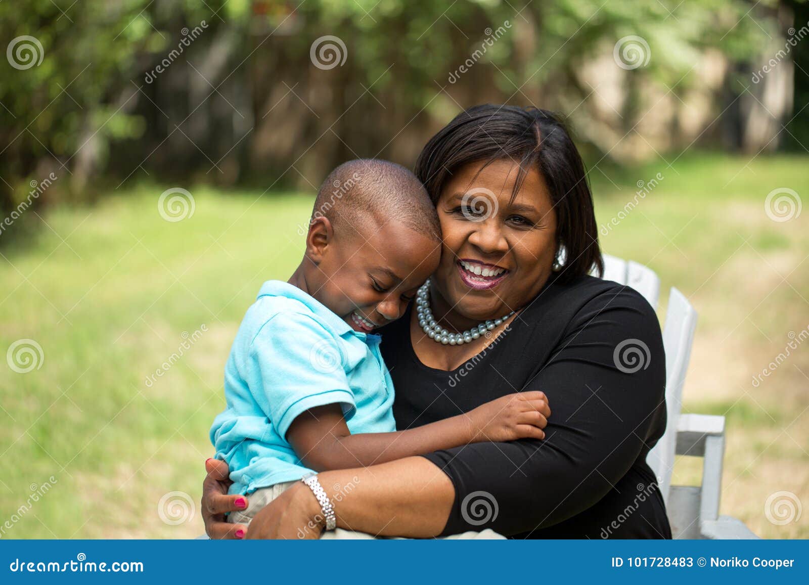 бабушка трахает ребенка фото 17