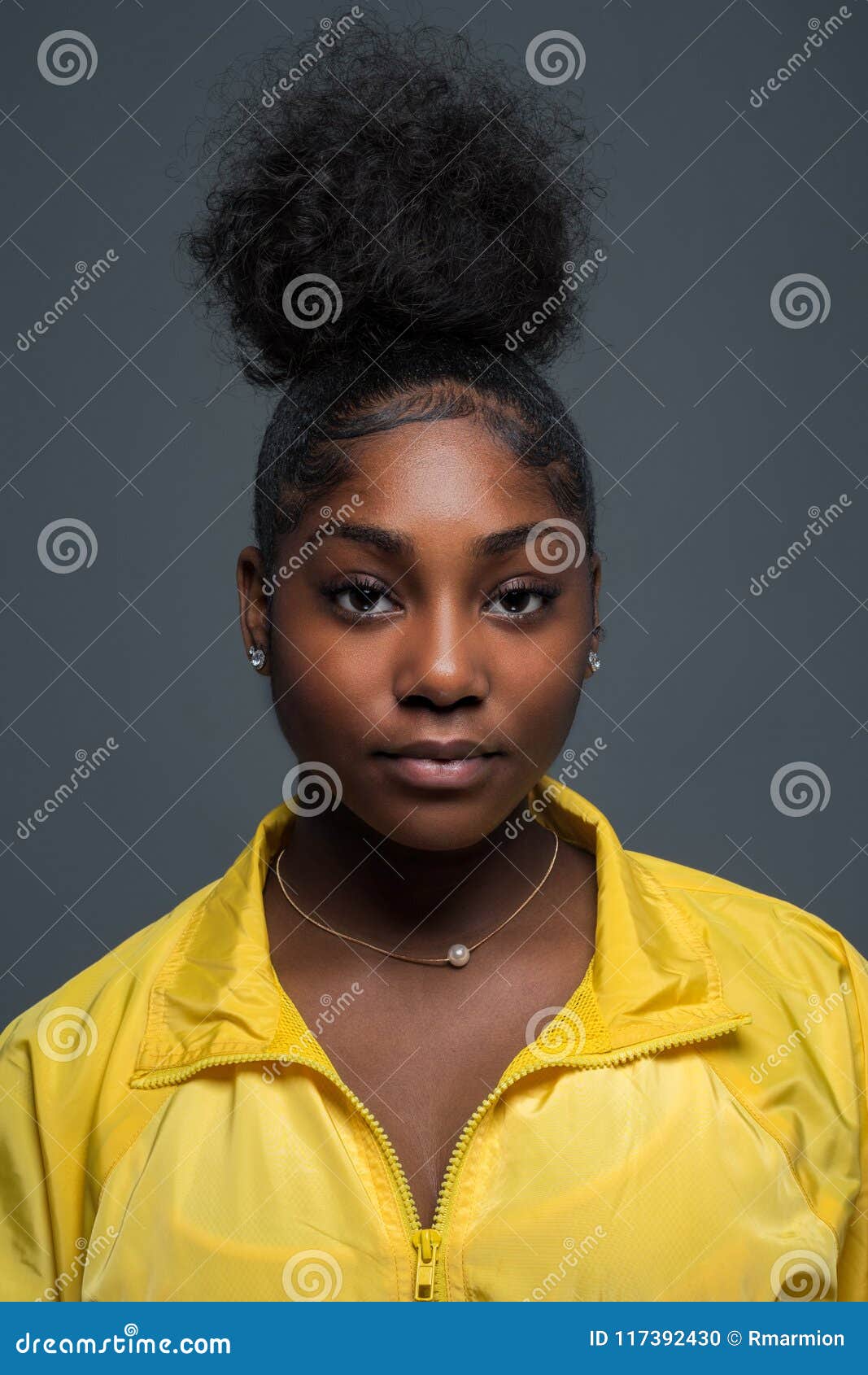 Teen African American Female Model Stock Photo - Image of serious, teenage:  117392430