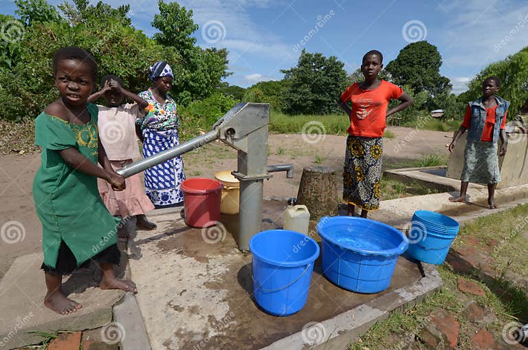 African children editorial photo. Image of water, malawi - 20638996