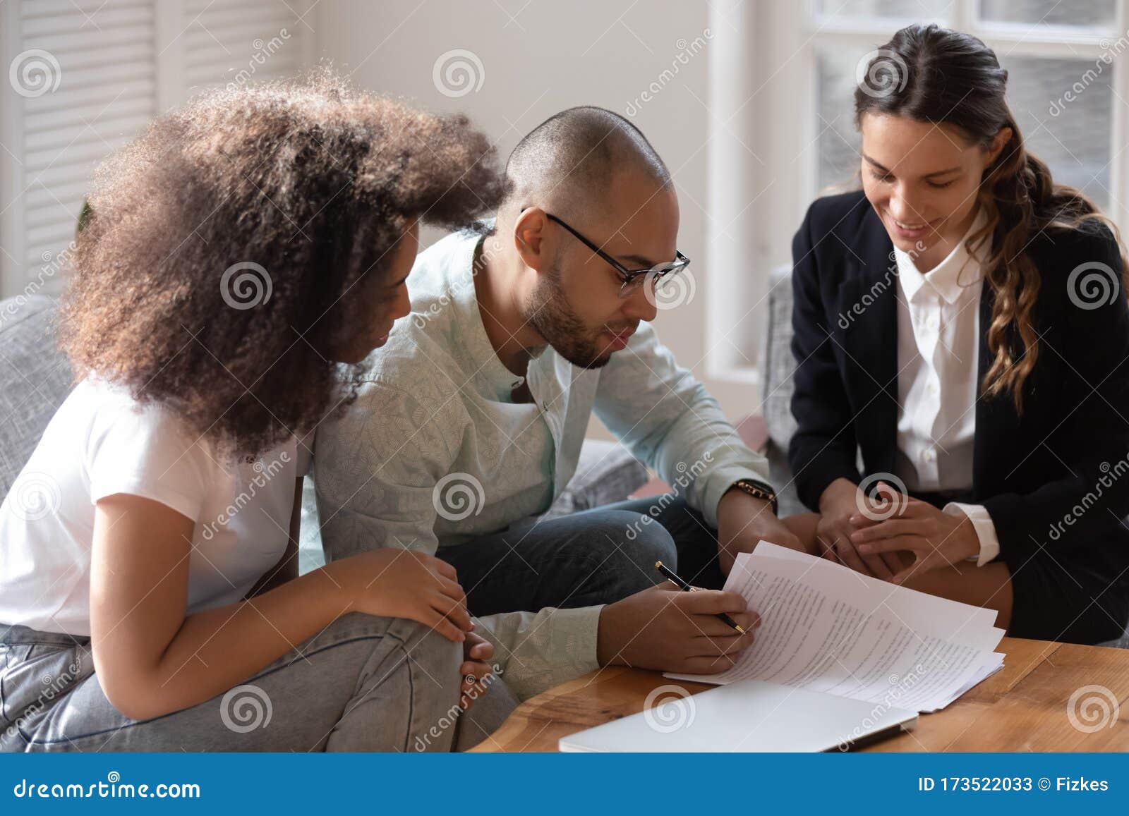 Notary American Girl X Videos - African Couple Meet with Notary or Lawyer Discuss Prenuptial Agreement  Stock Image - Image of american, bank: 173522033