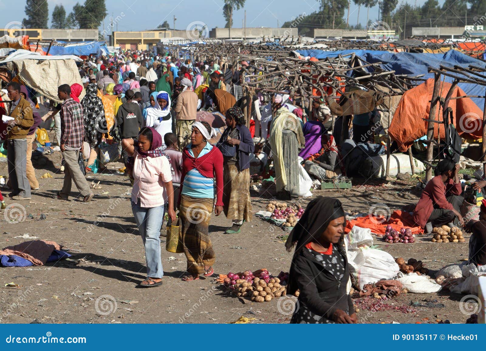 African market in Ethiopia editorial photography. Image of street
