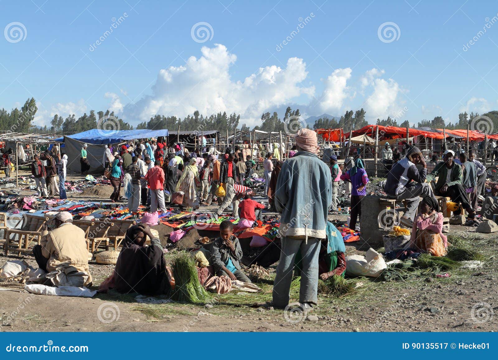 African market in Ethiopia editorial photography. Image of crowd 90135517