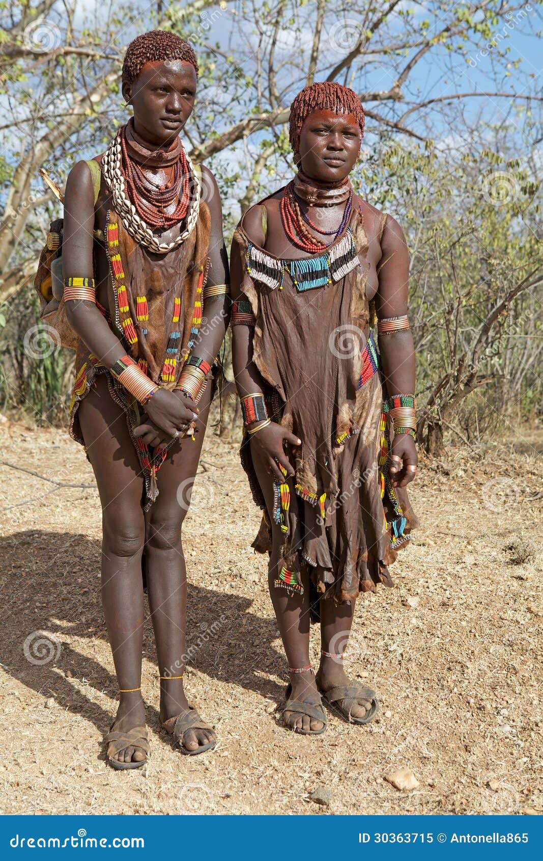 African Tribal Women Editorial Image Image Of Place 30363715