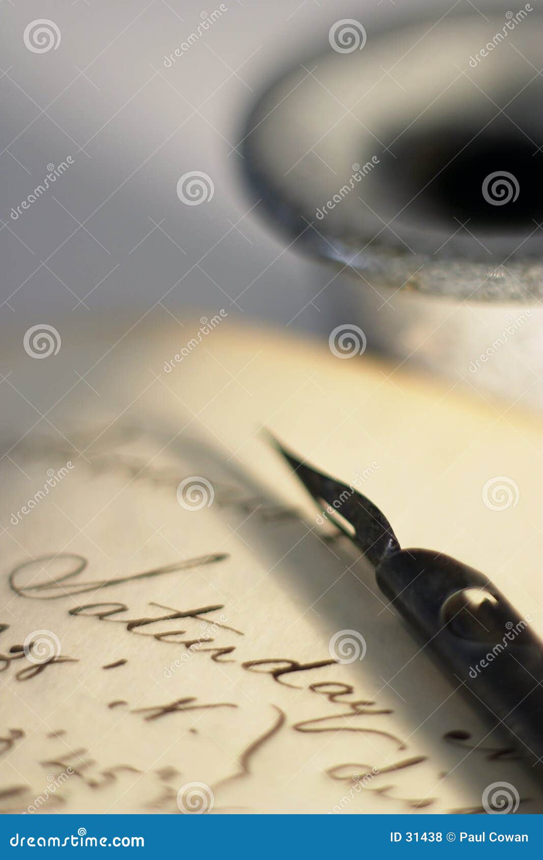 4 image 1 mot 8 lettres aquatique