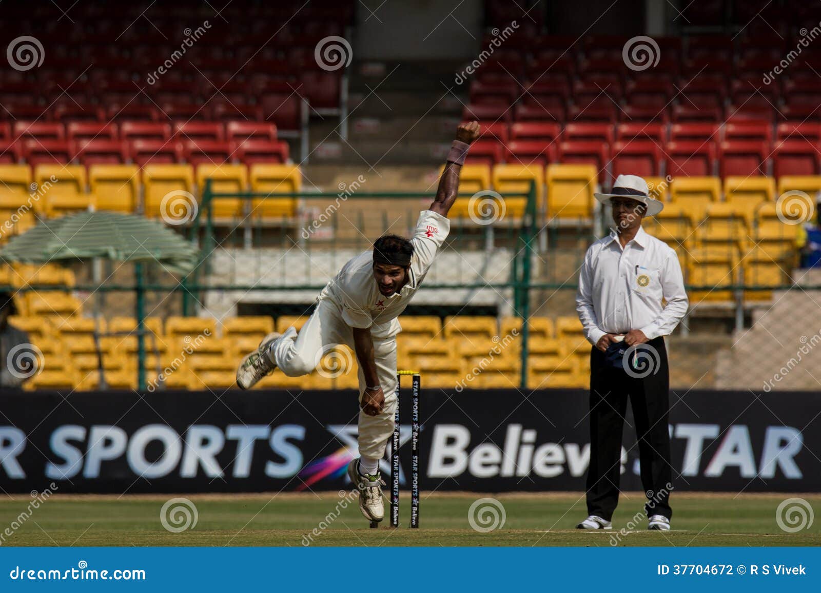 Aggressive Bowling in Cricket Editorial Photography