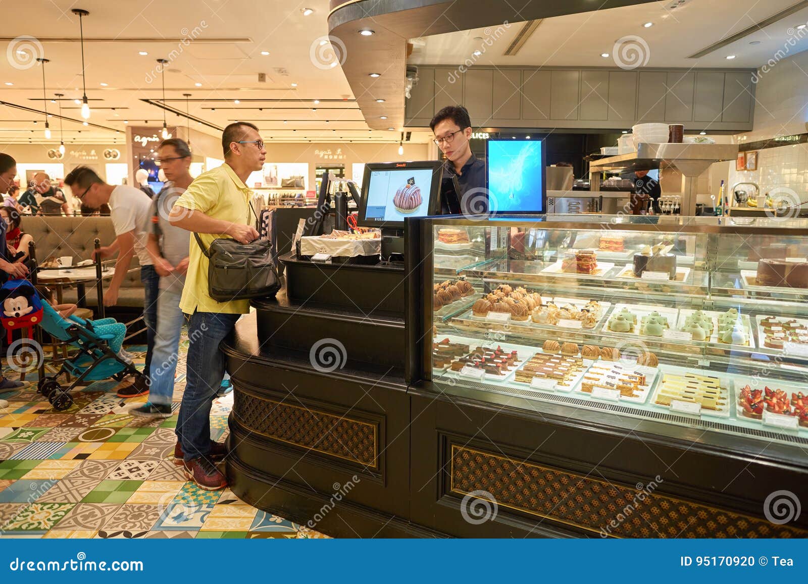 Agnes b. cafe editorial image. Image of display, buyer - 95170920