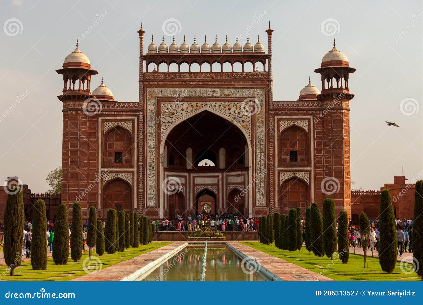 People Visit Taj Mahal Tac Mahal Which is Considered the Finest Example of  Mughal Architecture,scene from Entrance of Taj Mah Editorial Photography -  Image of visit, reflections: 206313527