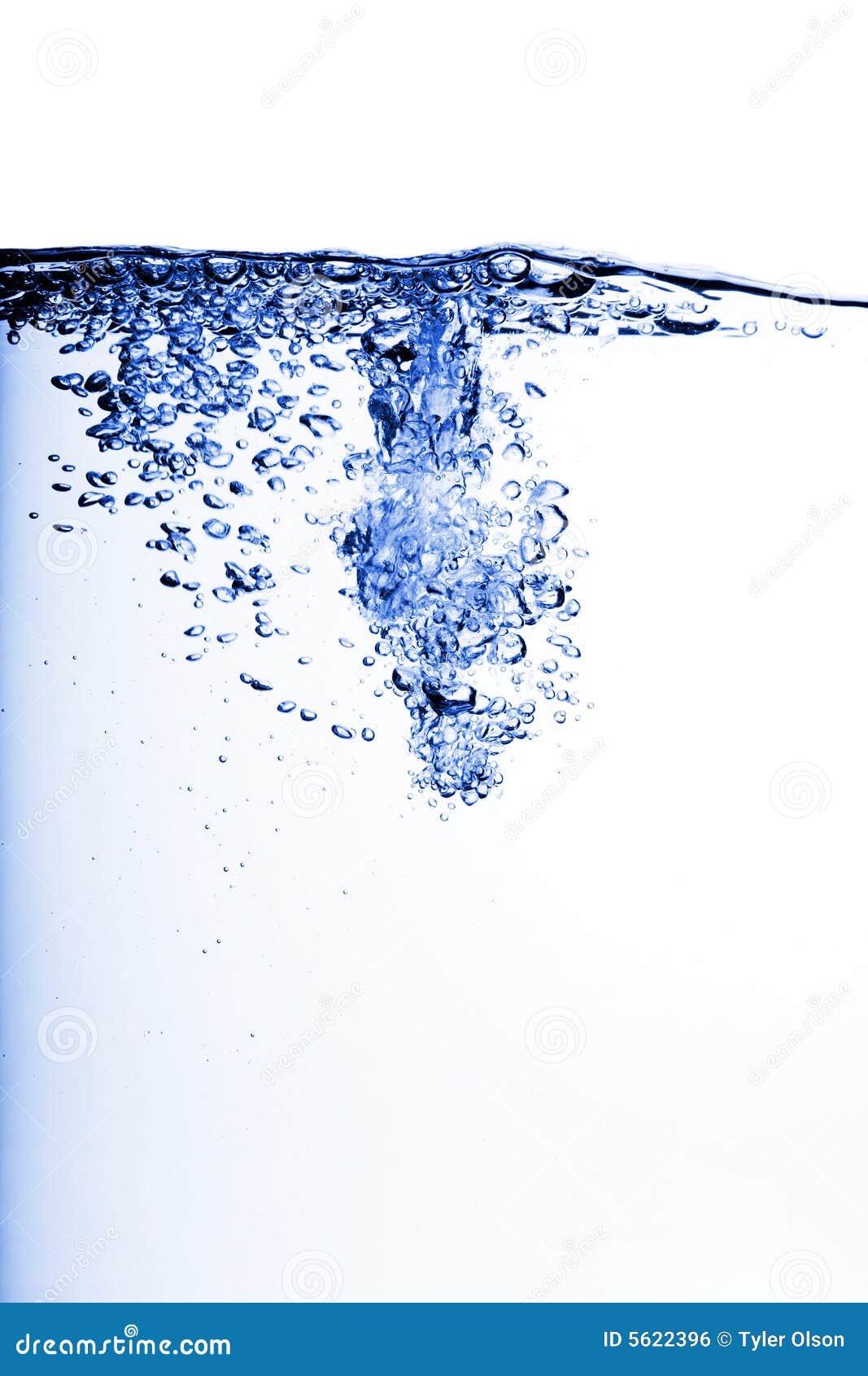 Agua dulce foto de archivo. Imagen de fresco, flujo, efervescencia