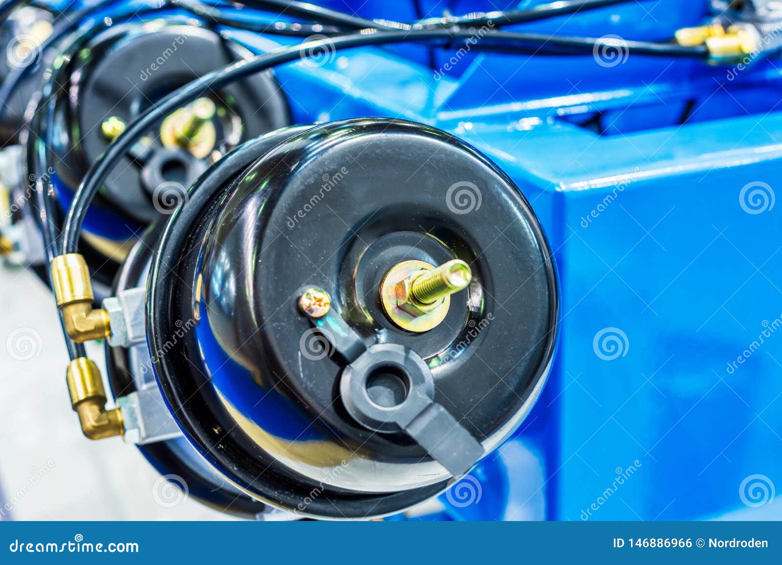 Air brake cylinder stock photo. Image of tank, brake 146886966