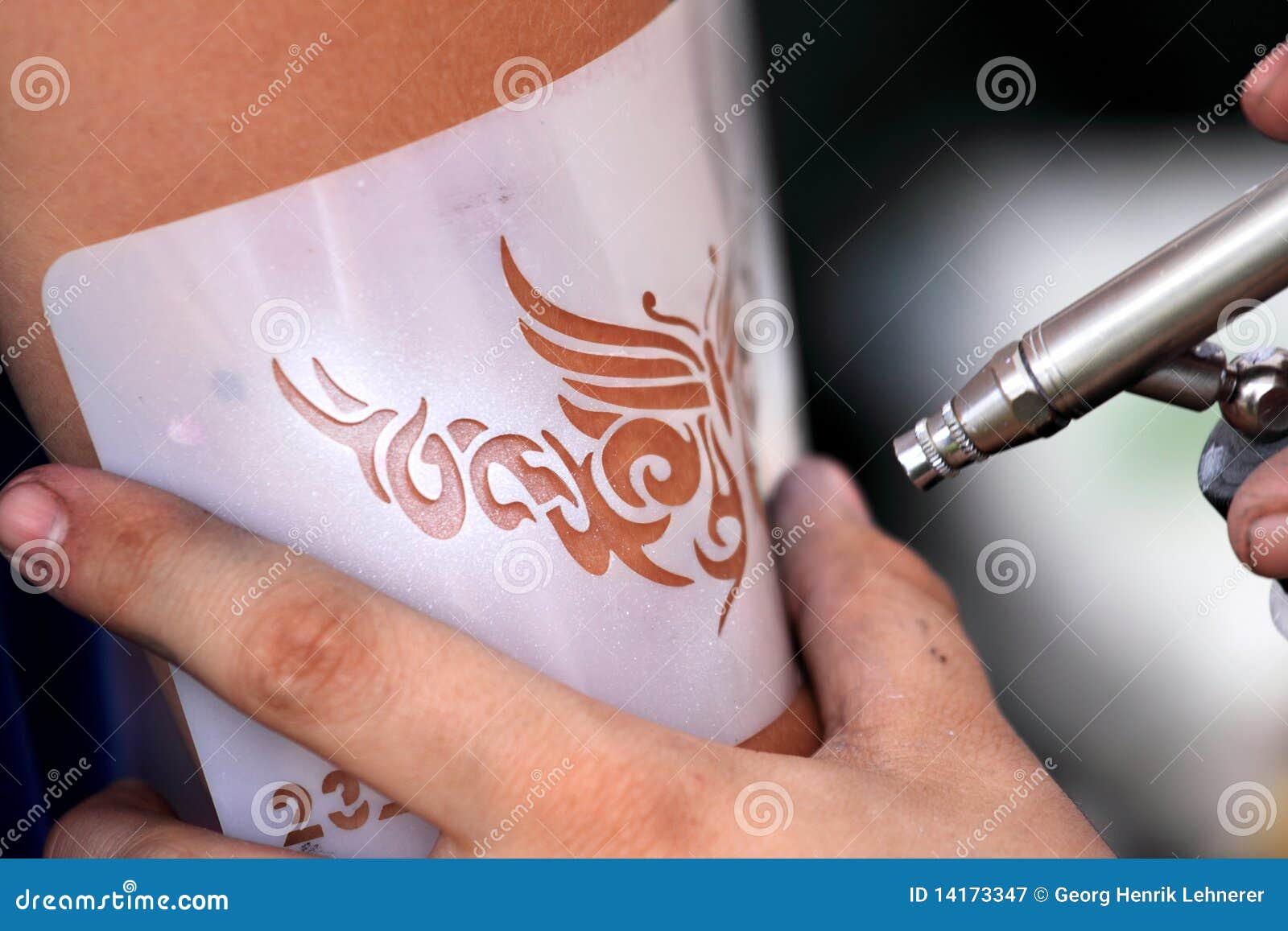 Black Temporary Tattoo Spray 50 ml – Tattoo for a week