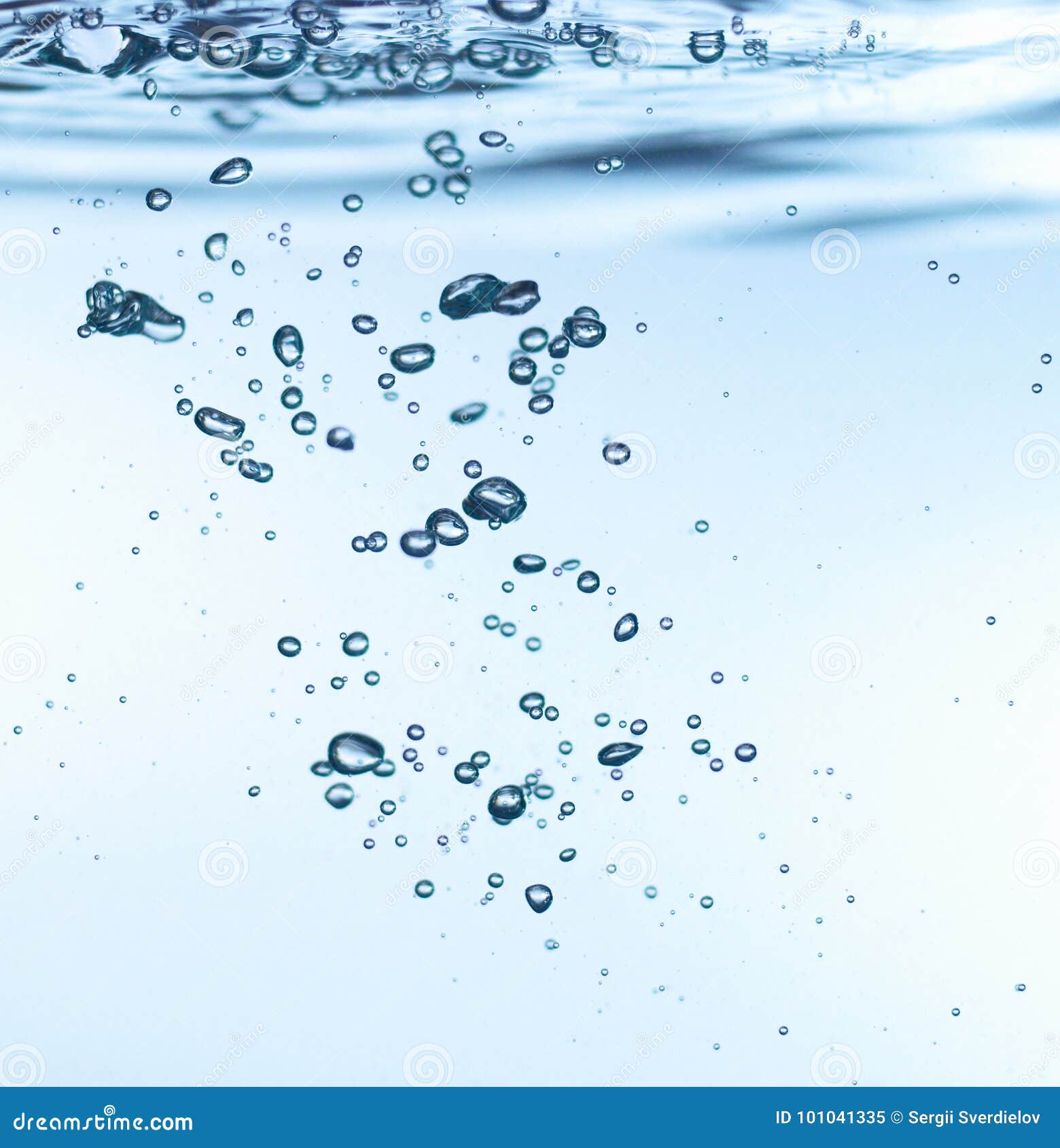 Air bubbles in water stock image. Image of liquid, blue 101041335