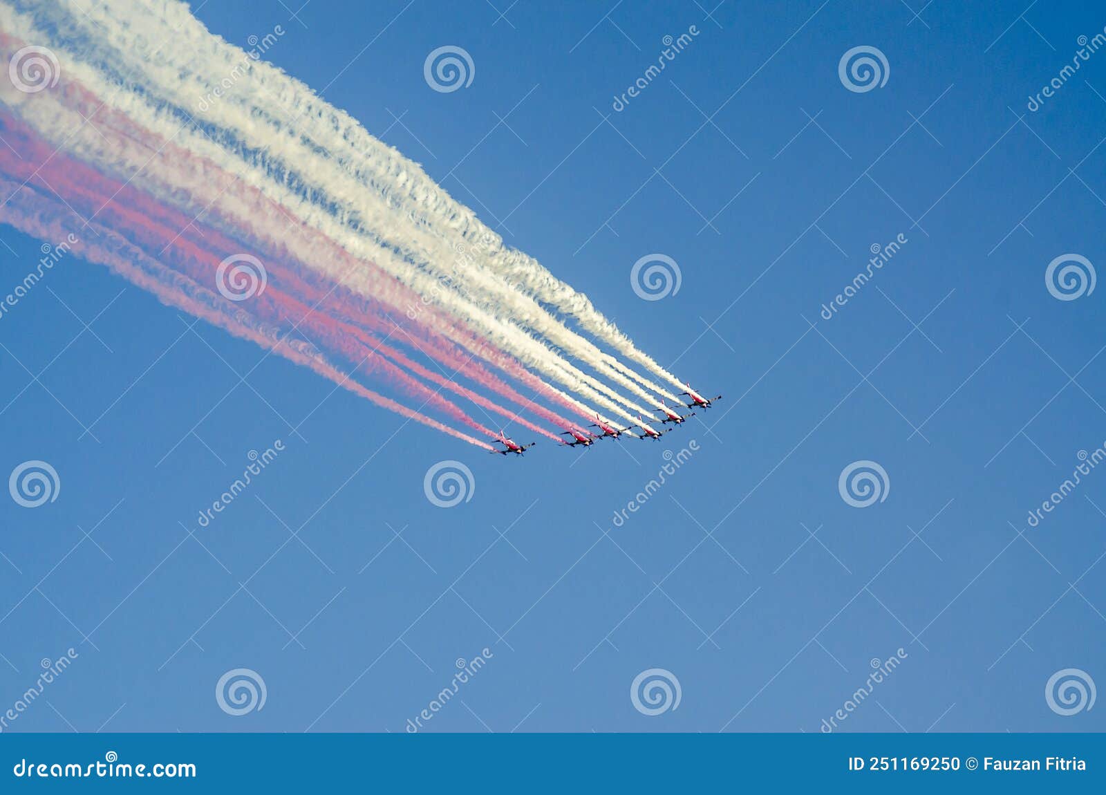 air show in doha corniche for qatar national day.
