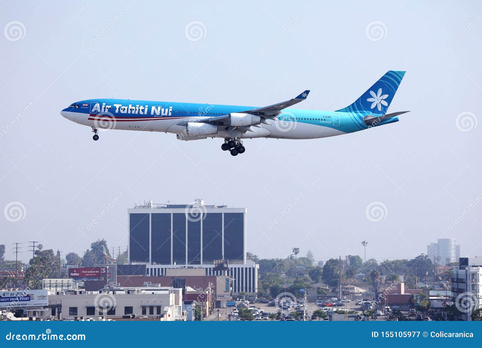 Air Tahiti Nui Landing on Los Angeles Airport, LAX Editorial Air Tahiti Nui Landing on Los Angeles Airport, LAX Editorial