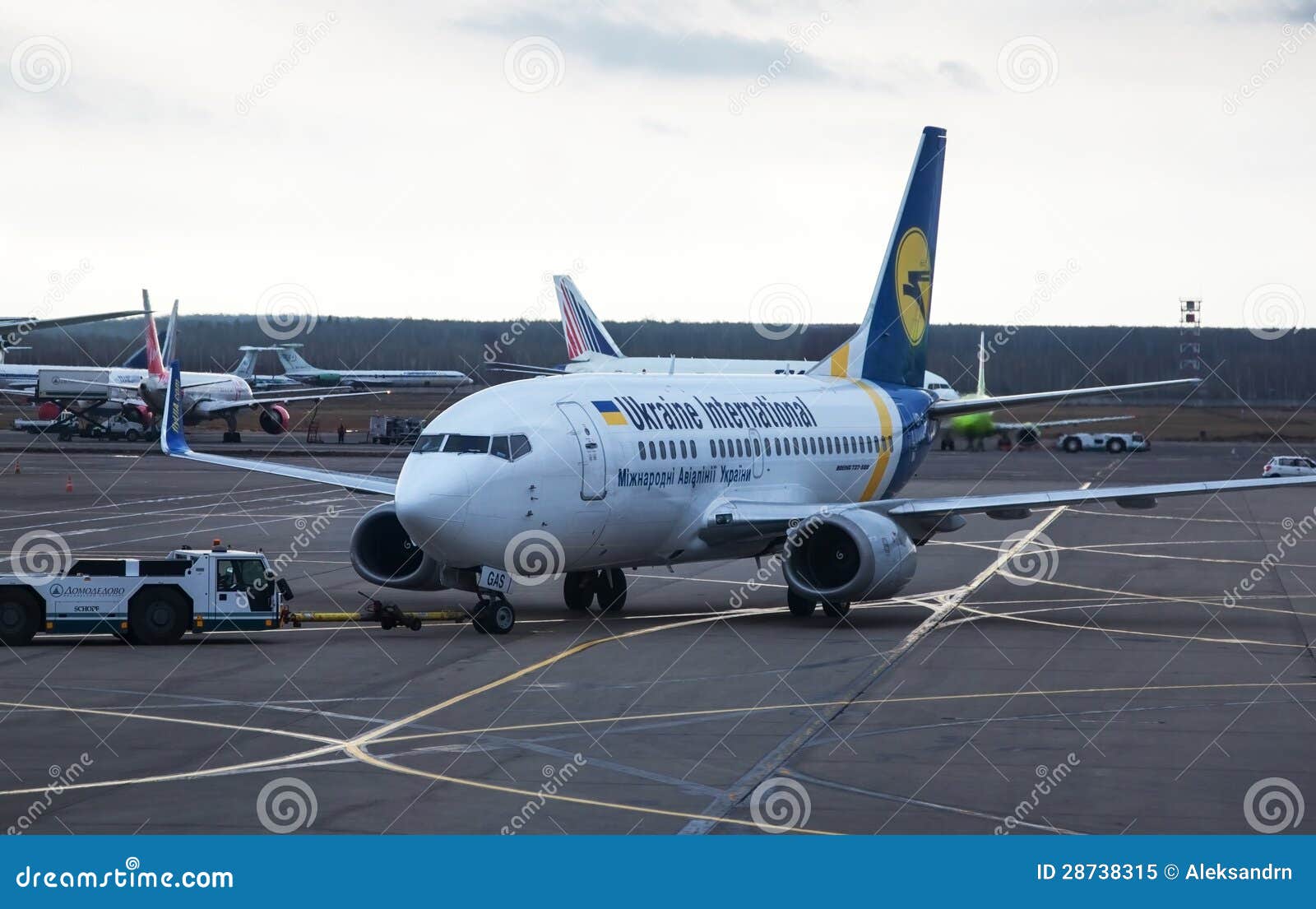Airplanes in Airport of Domodedovo. Moscow Editorial Image - Image of ...