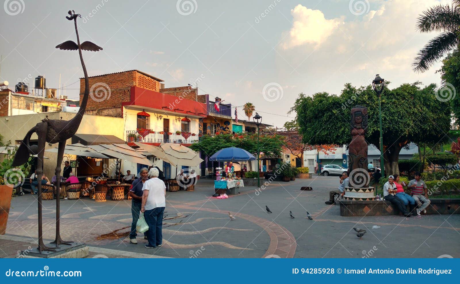 Ajijic main square editorial stock photo. Image of ajijic 94285928