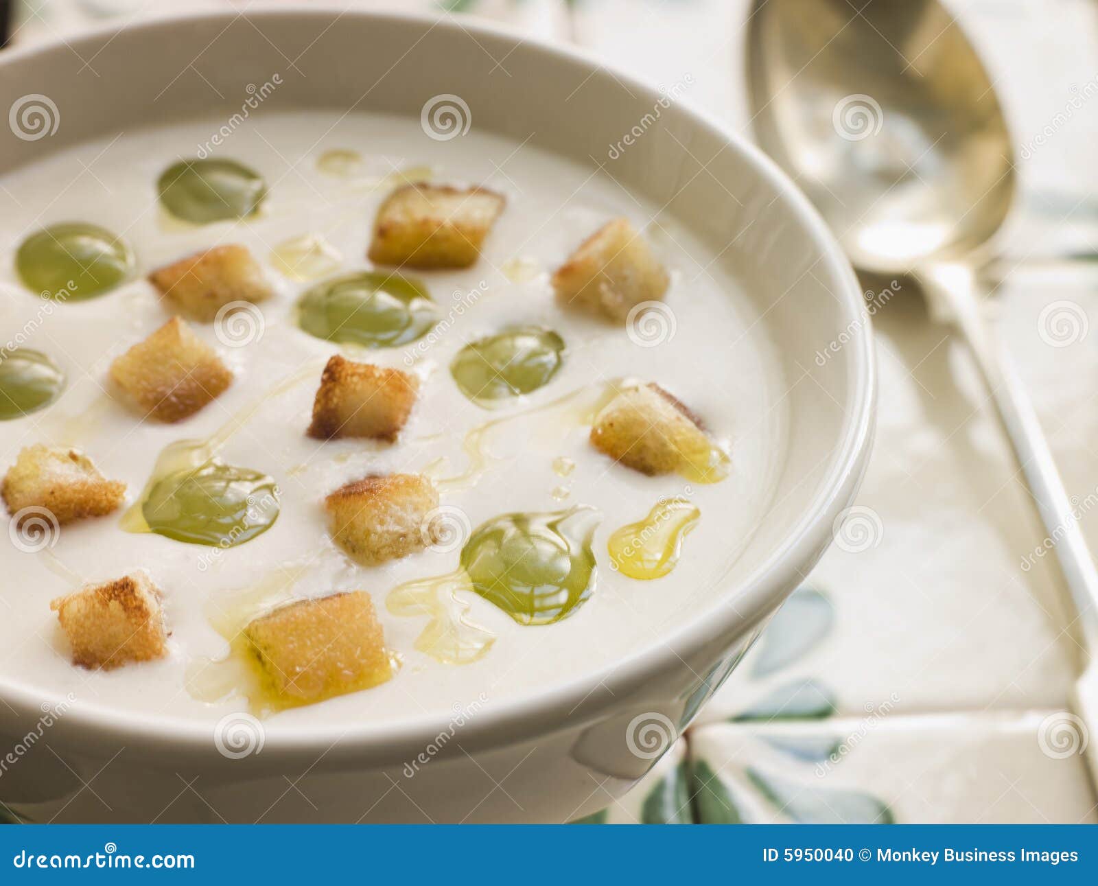 ajo blanco- white garlic soup