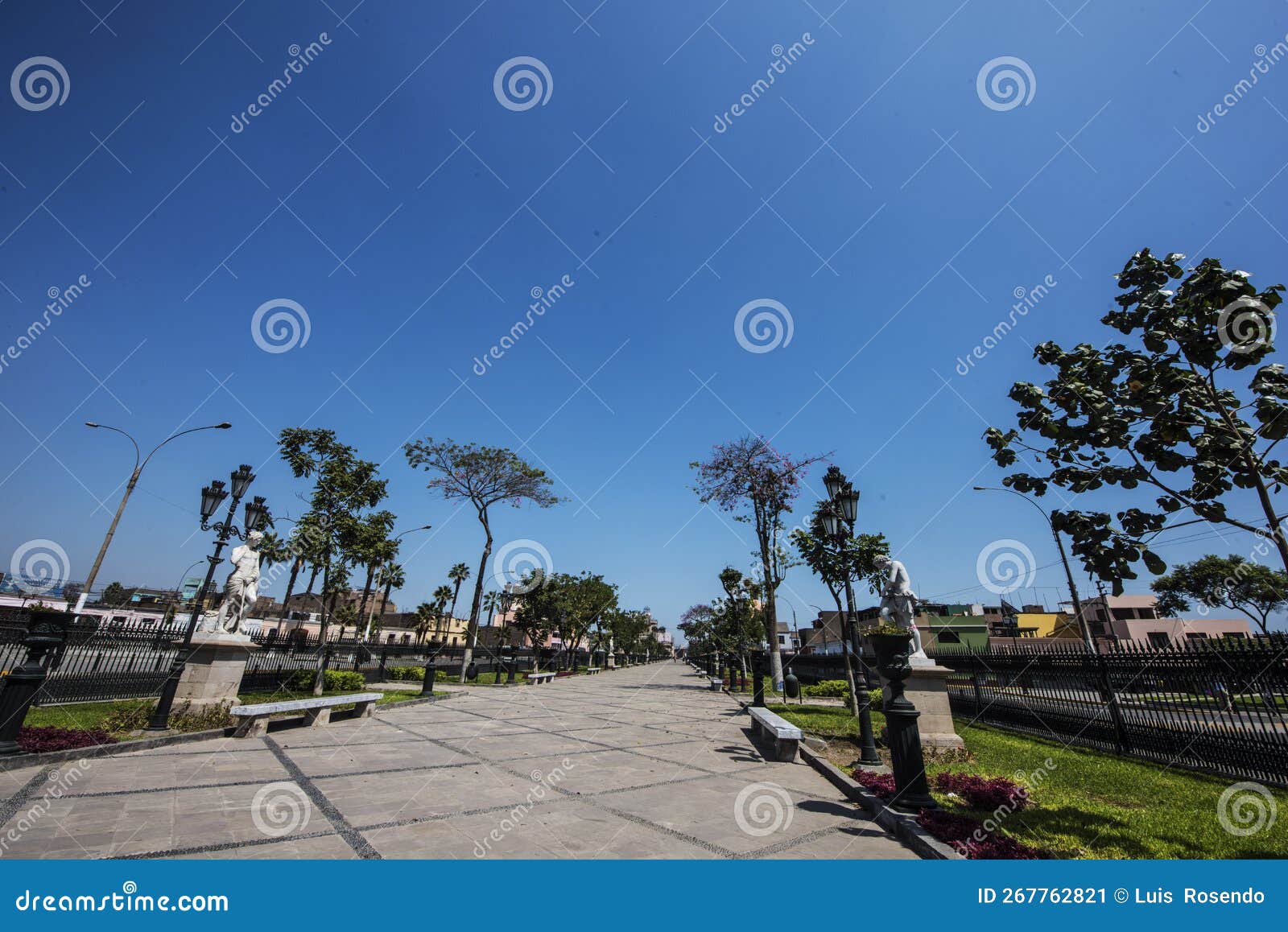 the alameda de los descalzos is an important mall, built in 1770 located in the rimac district in the city of lima, peru