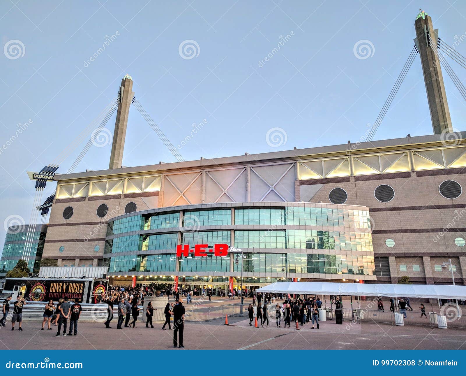 Alamodome In San Antonio Editorial Stock Photo Image Of Texas 99702308 alamodome-san-antonio-holiday-accommodation-from-au-101-night-stayz