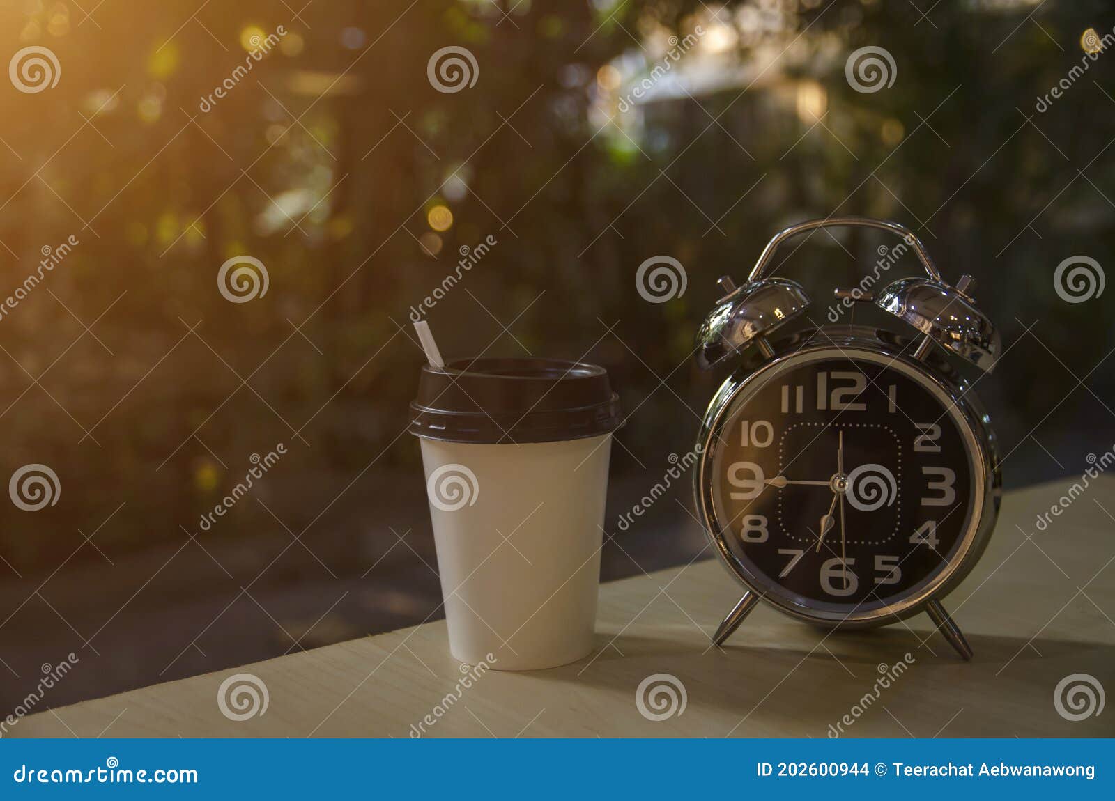 9 of the best coffee maker alarm clocks