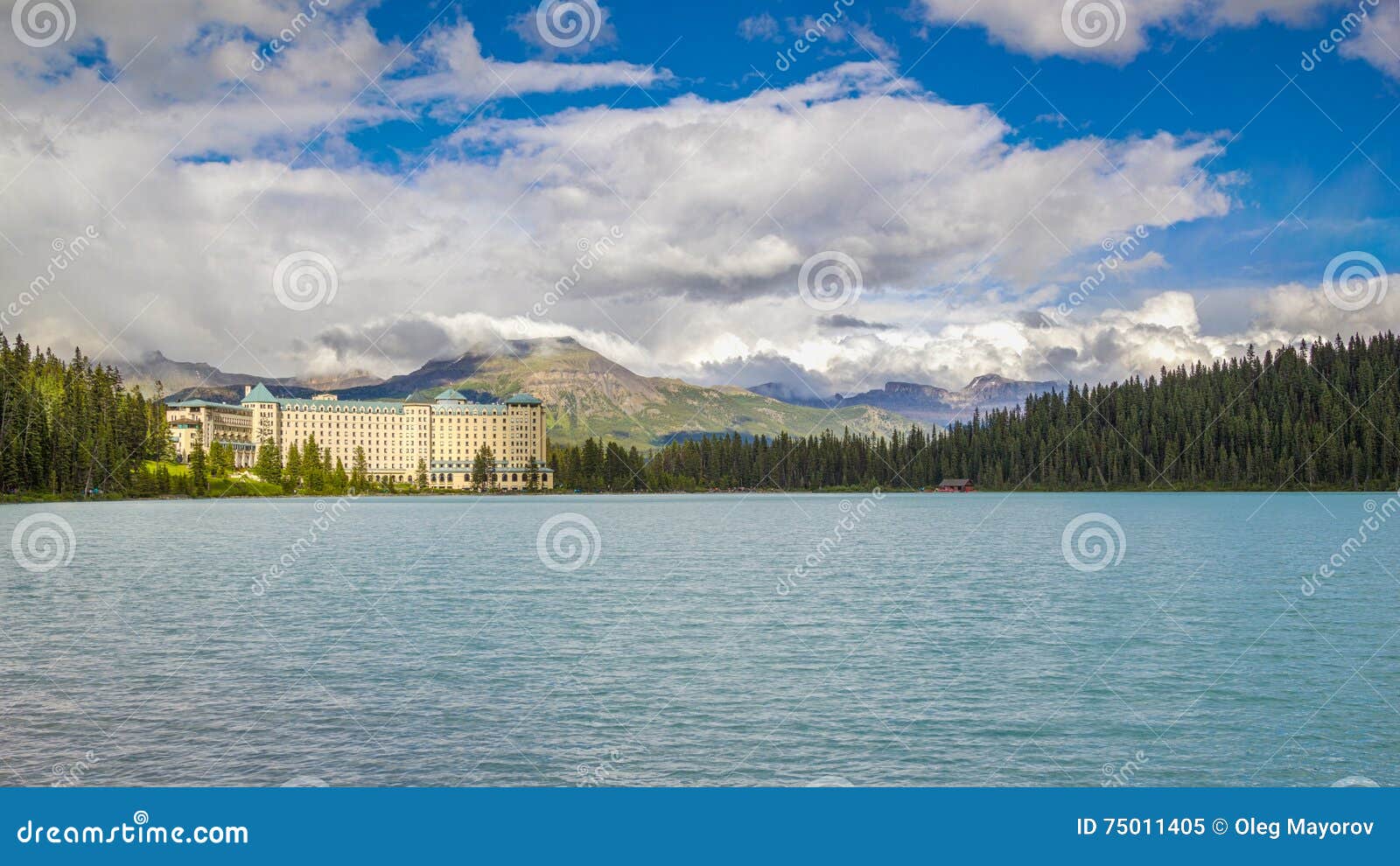 Alberta Canada Fairmont Chateau Hotel In Lake Louise Editorial Image - Image of gorgeous ...