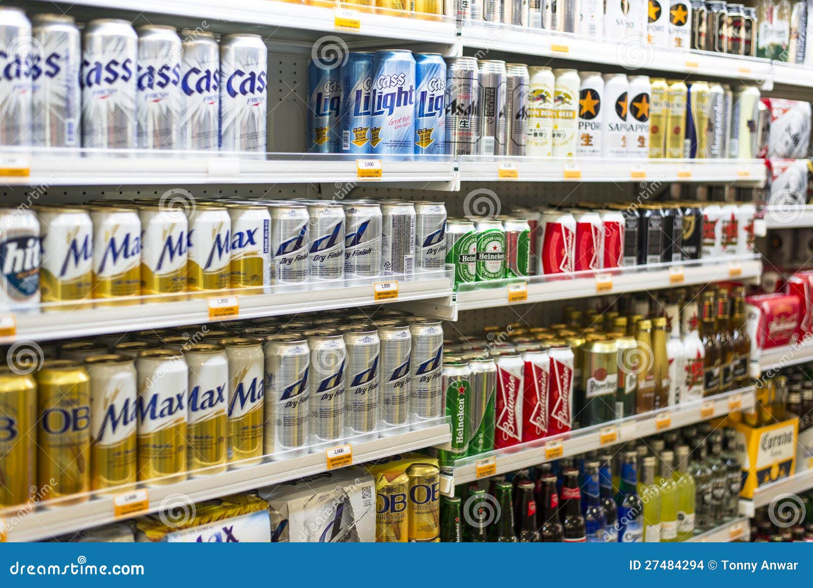 Alcoholic Beverage Department Editorial Stock Image Image of beverage, supermarket 27484294