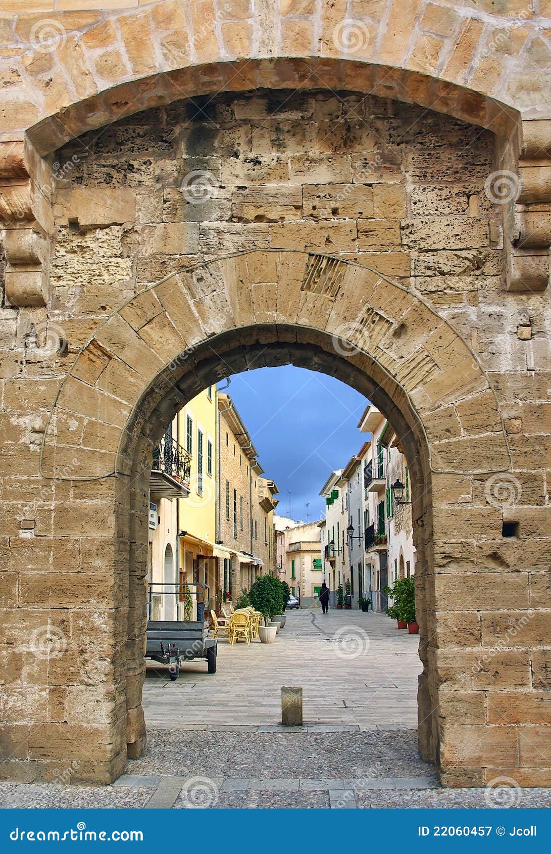 alcudia medieval gate
