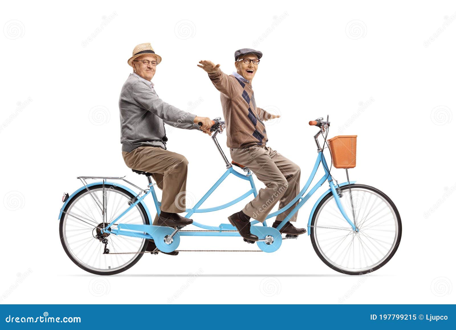 Alegres Hombres Mayores En Una Bicicleta Tándem Imagen de archivo - Imagen  de paseo, lifestyle: 197799215