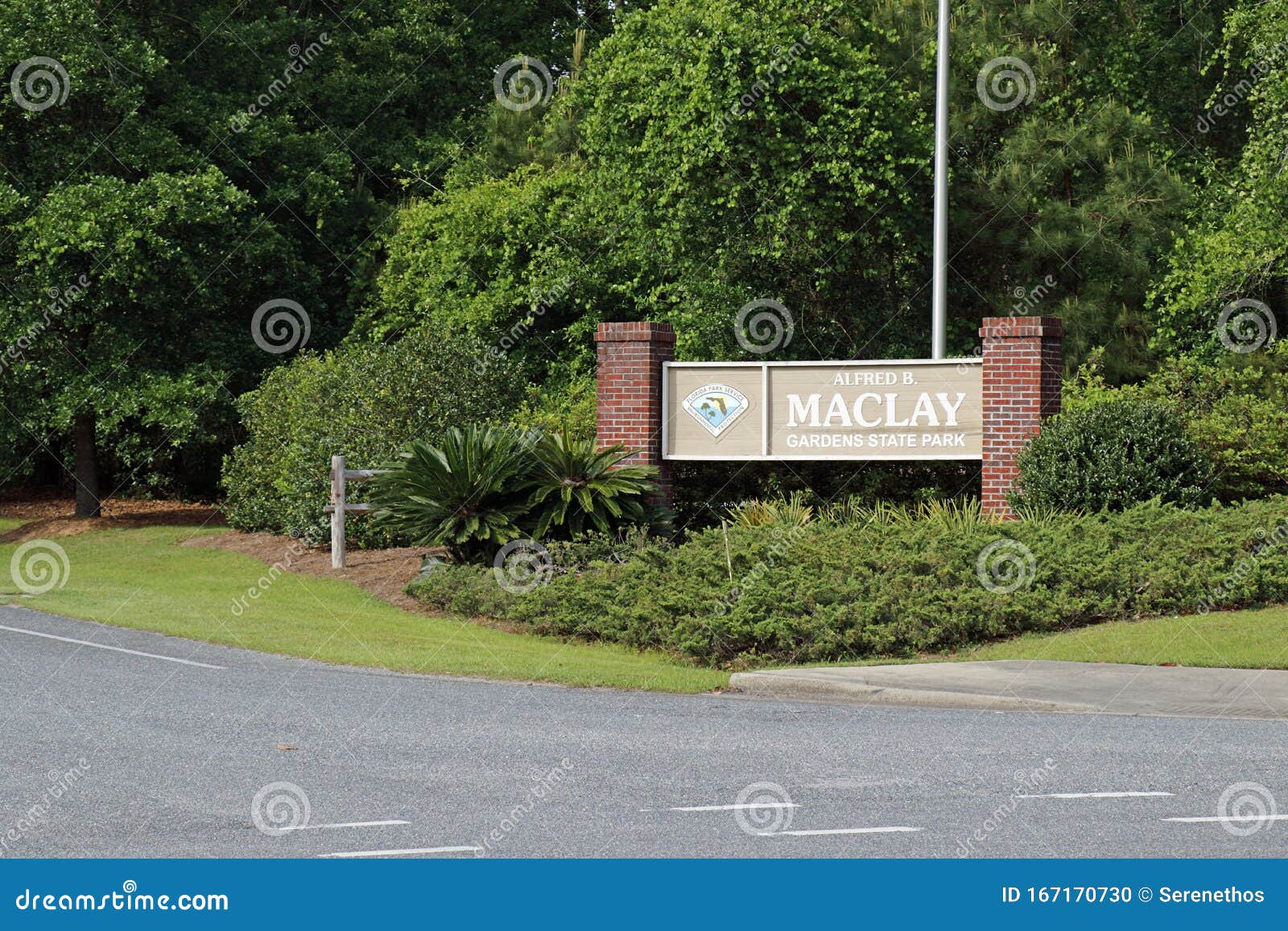 Alfred B Maclay Gardens State Park Sign On A Sunny Spring Day