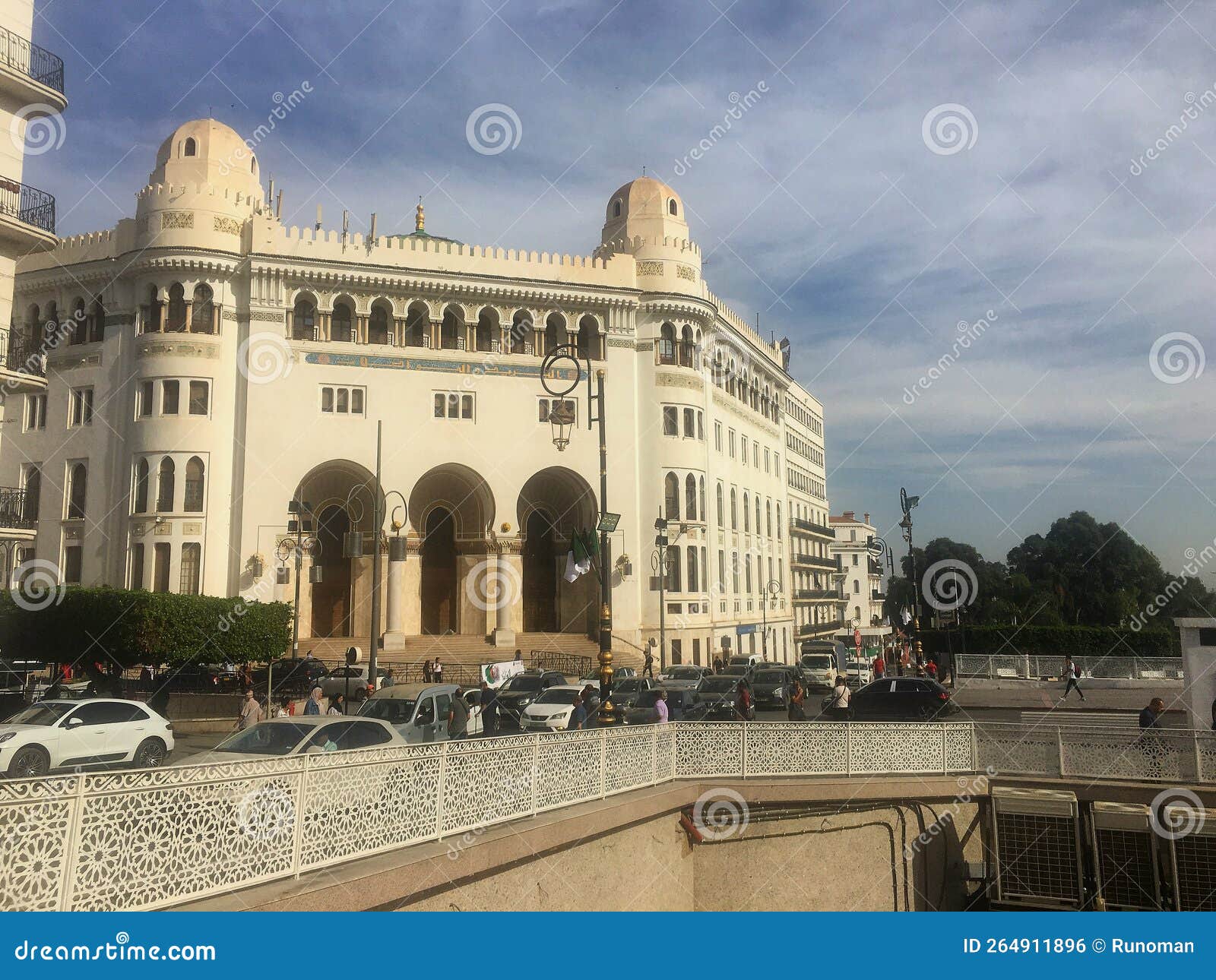 Algiers Central Post Office Editorial Photo Image of aged, artwork