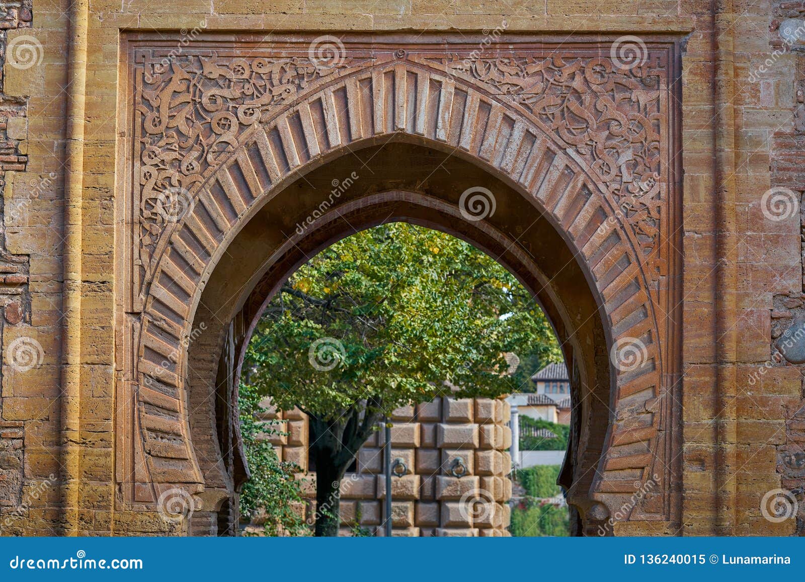 alhambra arch puerta del vino in granada