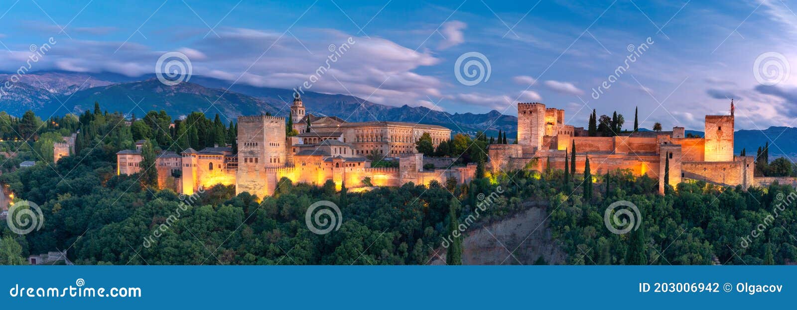 alhambra at sunset in granada, andalusia, spain