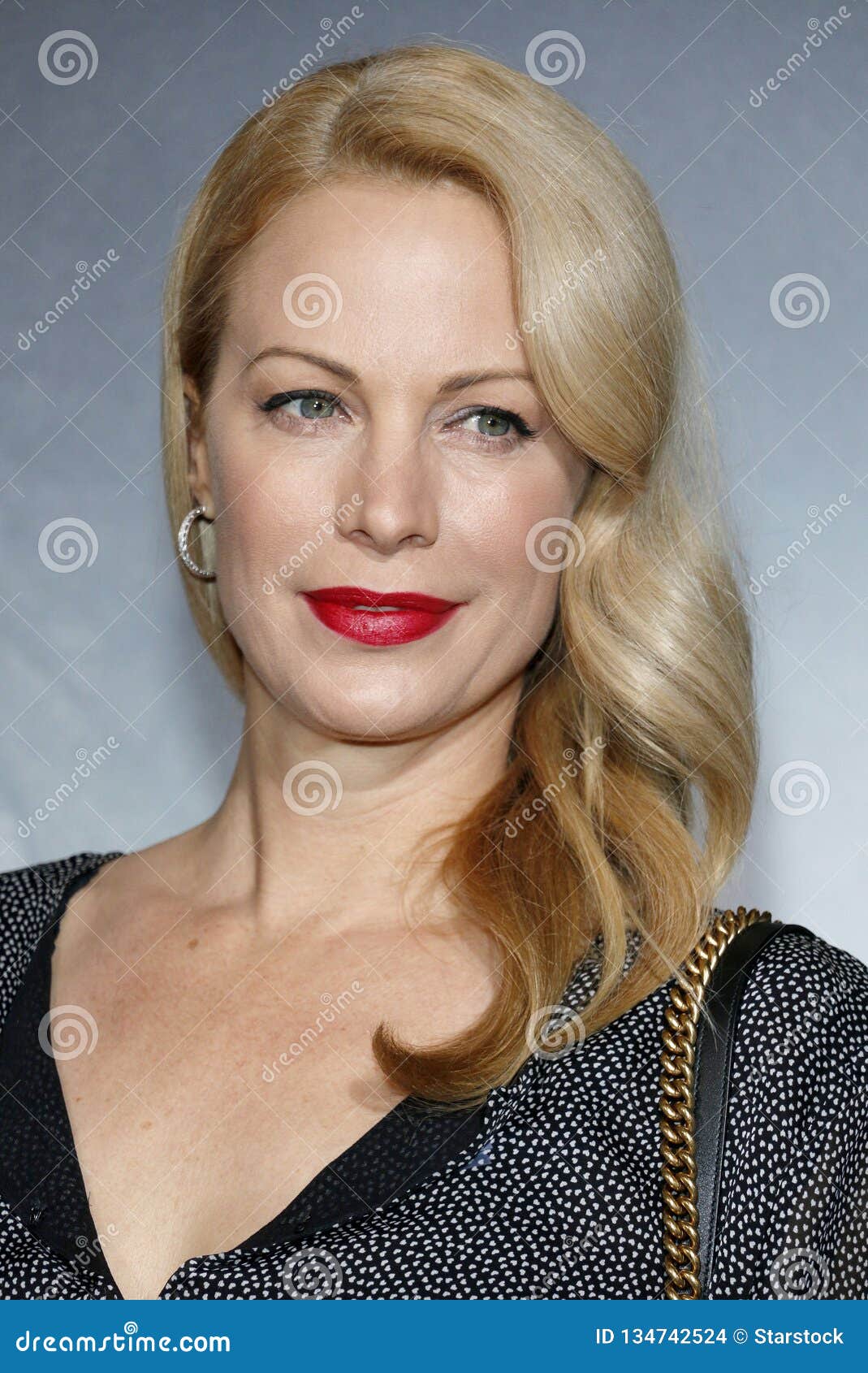 Picture of alison eastwood