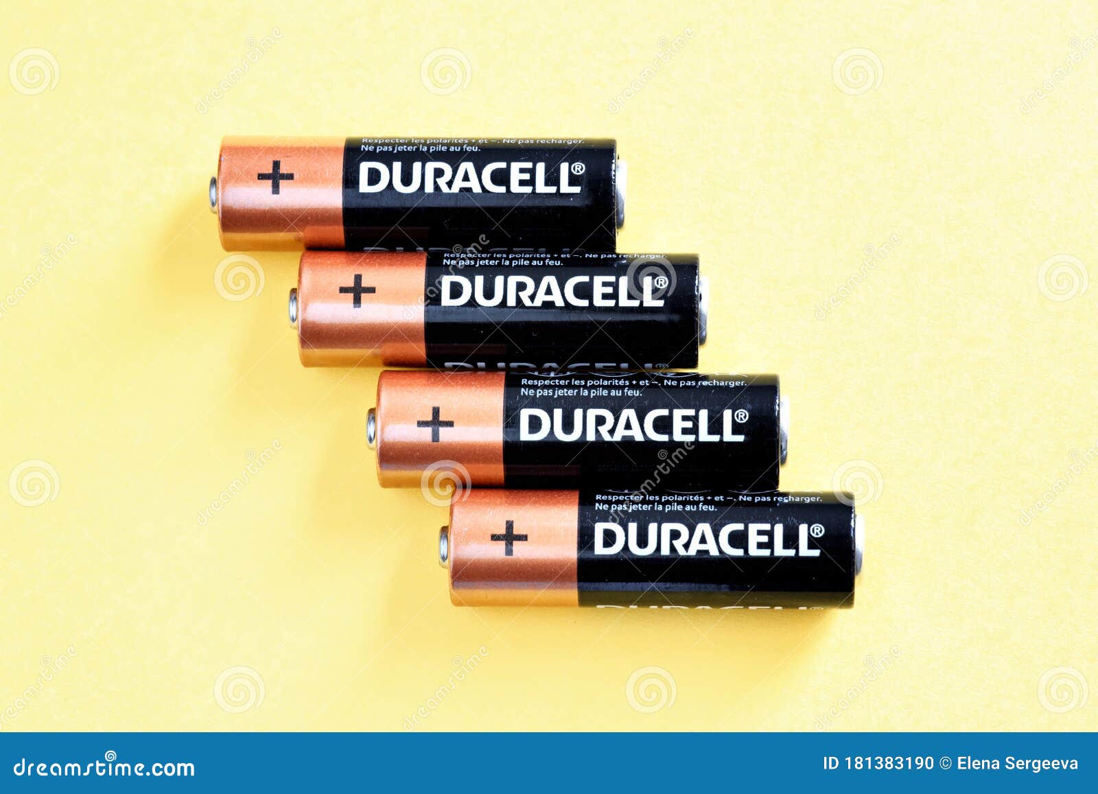 DURACELL AA LR6 - Pack de 4 Piles rechargeables Alcalines 2500 mAh